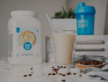 Proteinový nápoj KetoDiet – ledové cappuccino