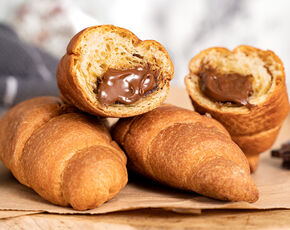 Nový proteínový croissant s čokoládovou náplňou