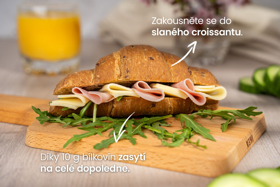 Slaný proteinový croissant – cereální