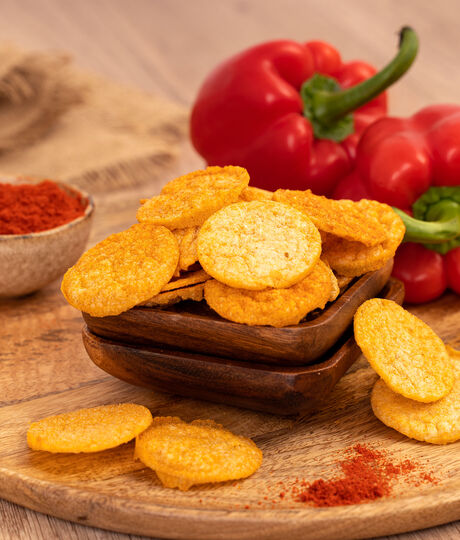 Proteínové čipsy s paprikovou príchuťou môžete maškrtiť aj pri diéte.