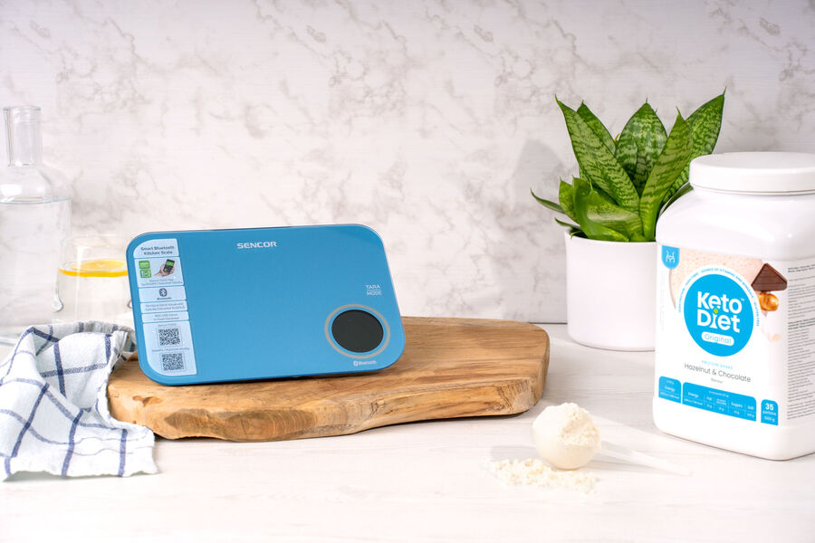 Chytrá kuchyňská váha Sencor s Bluetooth – modrá