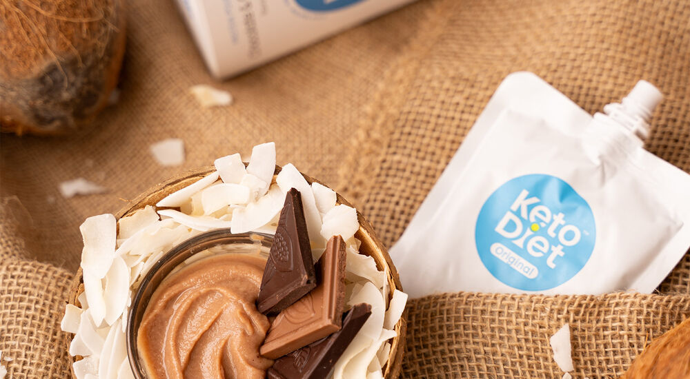 Proteínová kapsička s čokoládou a kokosom má vysoký obsah bielkovín a vlákniny.