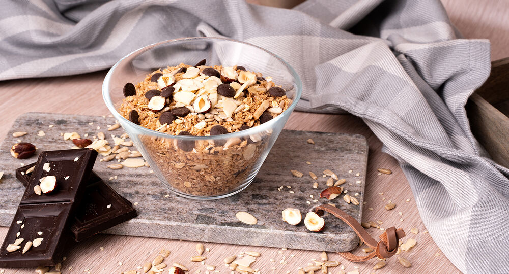 Proteinové čokoládové müsli KetoDiet – s ořechy (7 porcí)