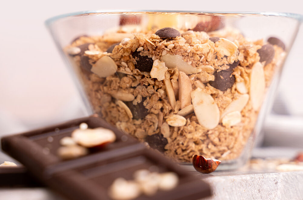 Proteinové čokoládové müsli KetoDiet – s ořechy (7 porcí)