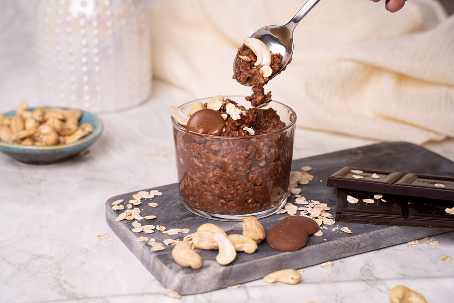 Proteinová kaše – kakaová s kešu ořechy a březovým cukrem