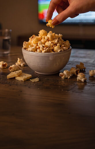 Proteinový popcorn - máslová příchuť