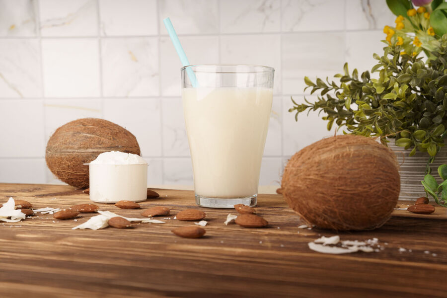 Proteinový nápoj – příchuť mandle & kokos