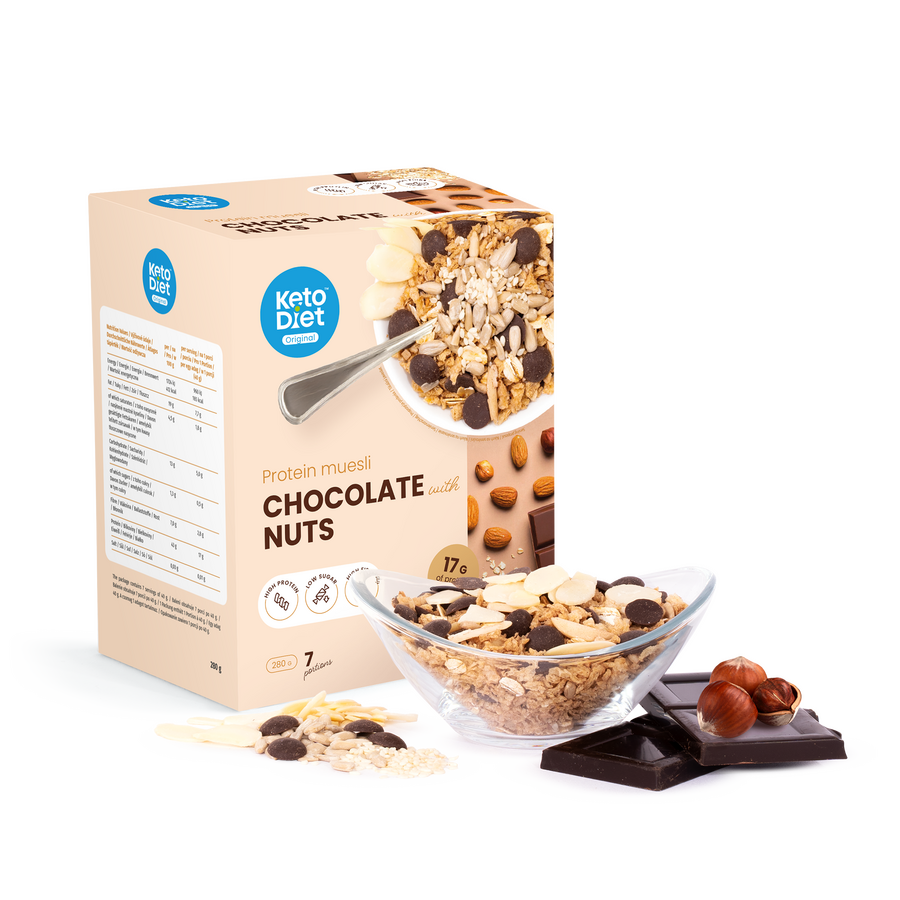 Proteinové čokoládové müsli s ořechy