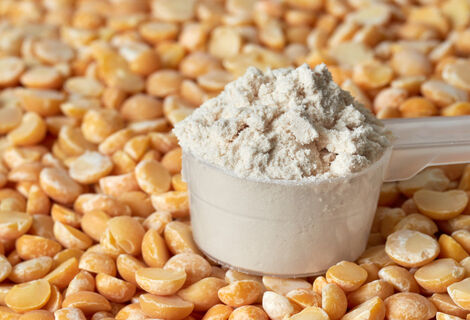 Proteínová granola KetoDiet obsahuje hrachový proteín