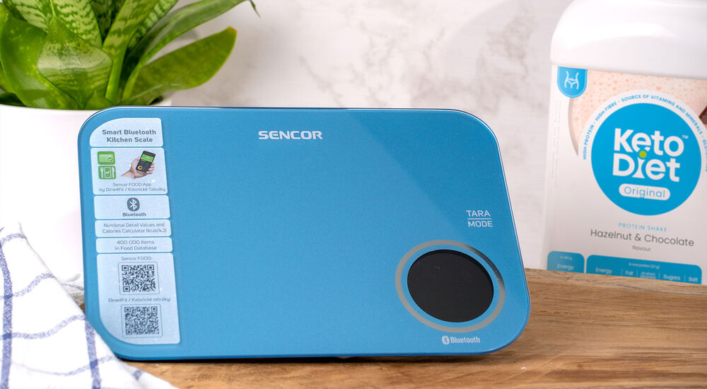 Chytrá kuchyňská váha Sencor vás spojí s největší databází potravin.