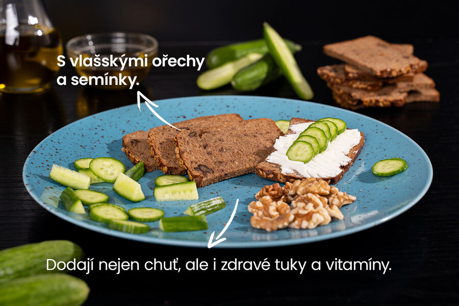 Proteinový chléb – s vlašskými ořechy