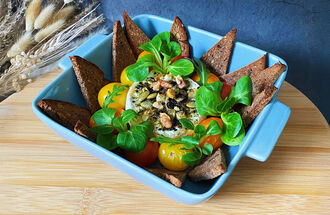 Zapečený hermelín s proteinovým chlebem – recept KetoDiet