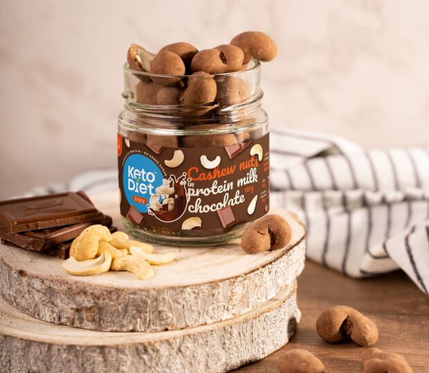Kešu ořechy v mléčné proteinové čokoládě