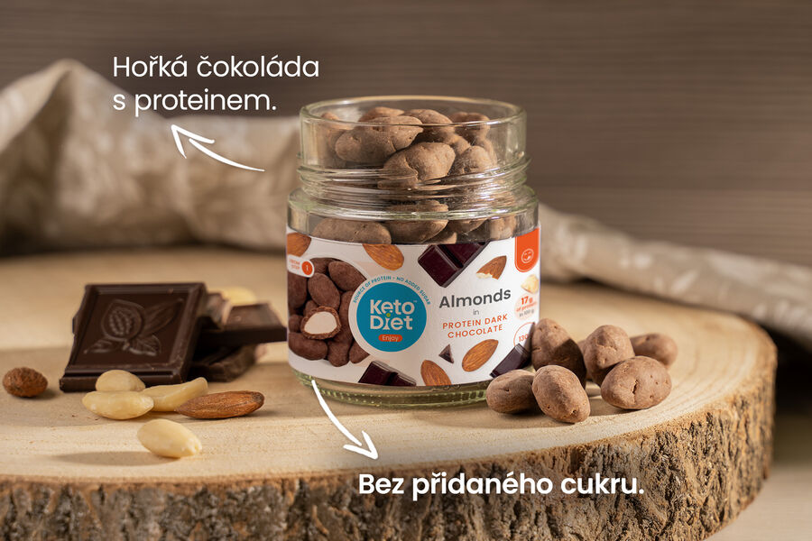 Mandle v proteinové hořké čokoládě