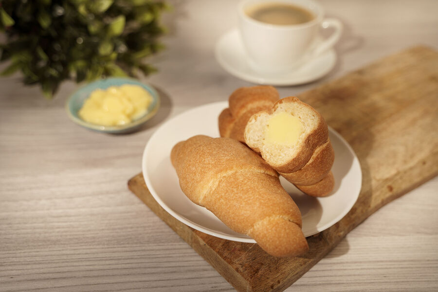 Proteínový croissant s pudingovou náplňou