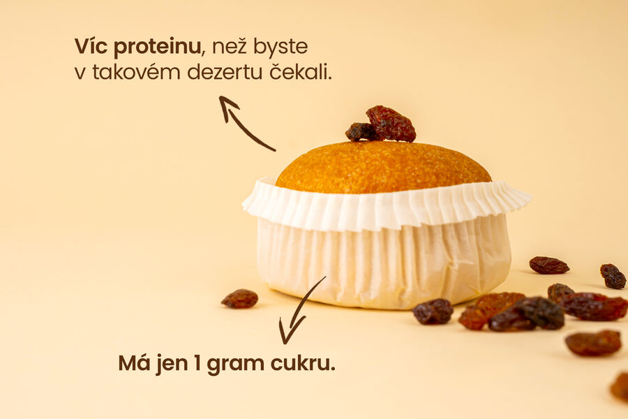 Proteinový muffin s brusinkami a borůvkami